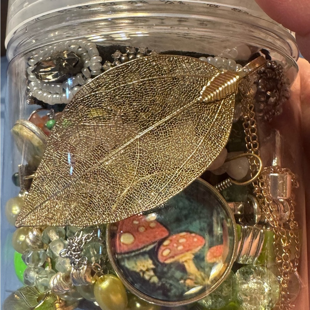 Fairy/Garden themed Mystery Jewelry jar - Picture 2 of 6